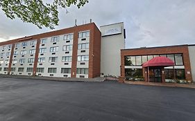 Clarion Pointe South Portland